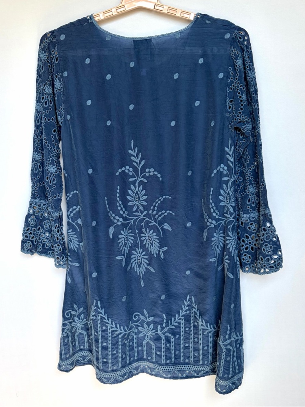Johnny Was Conner Dress Sz M Indigo Blue Floral Eyelet Embroidered Boho Chic - Picture 10 of 16